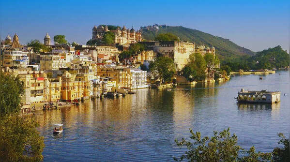 Sunset in Udaipur: a mesmerizing experience